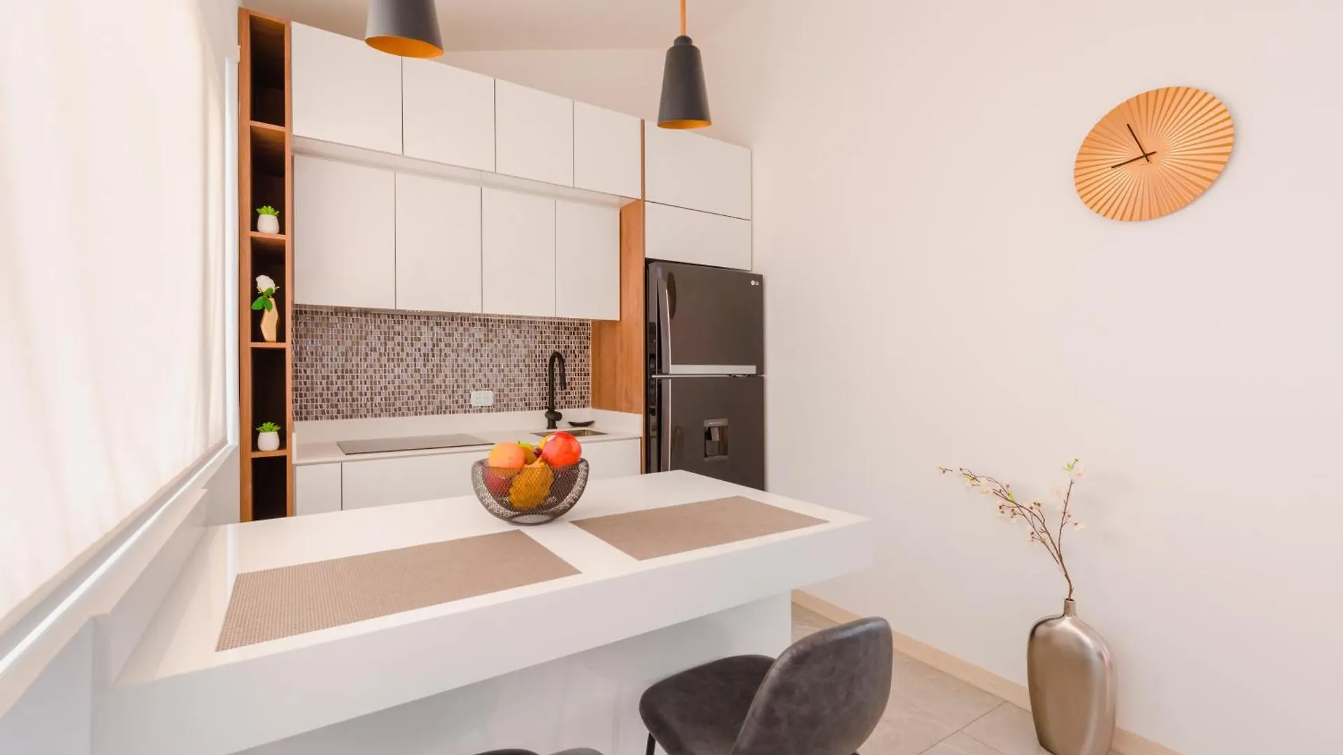 Cal Suites, Aptos Equipados En La Mejor Zona De Granada En Cali - Colombia Apartment