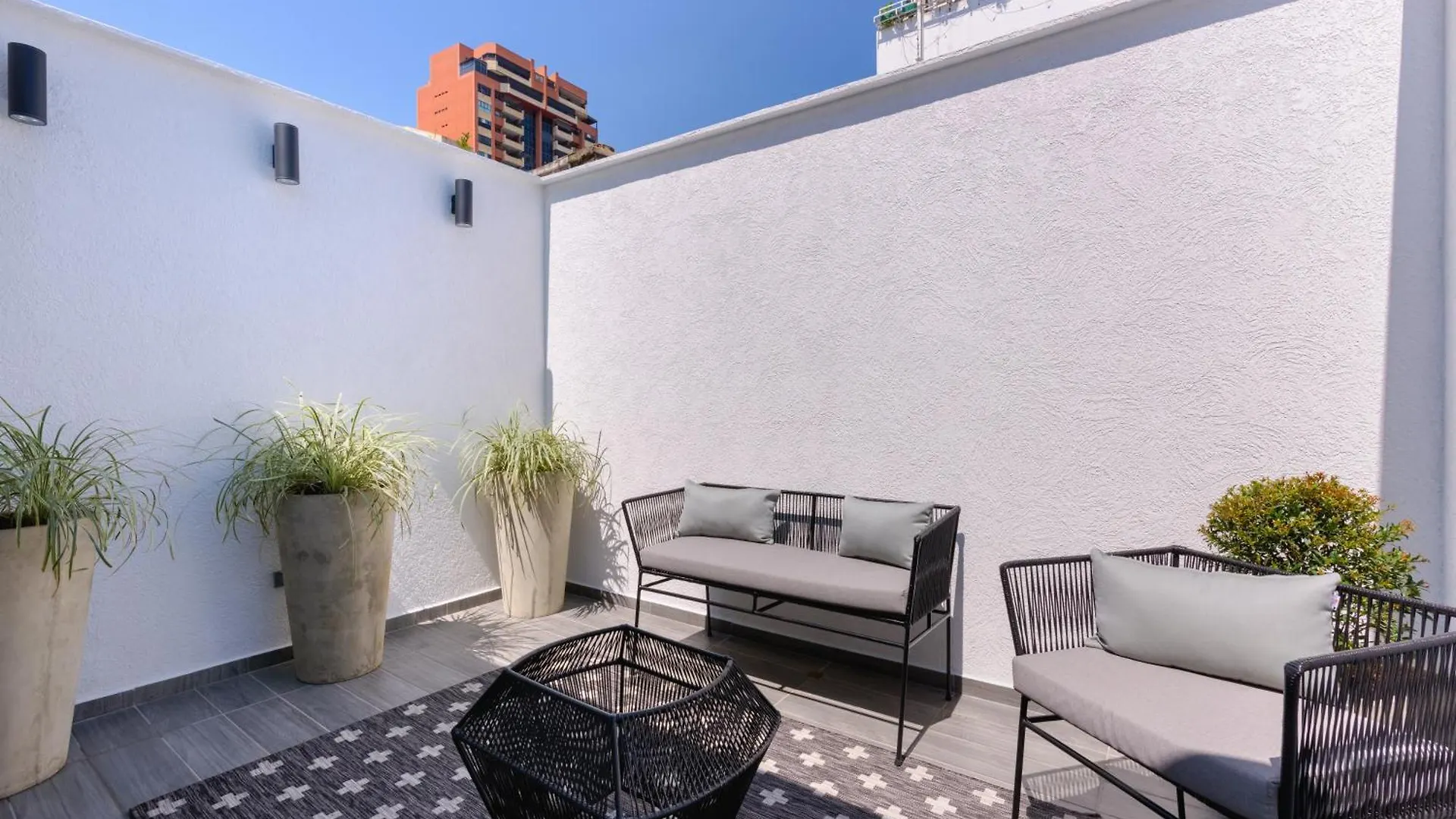 Apartment Cal Suites, Aptos Equipados En La Mejor Zona De Granada En Cali - Colombia Colombia