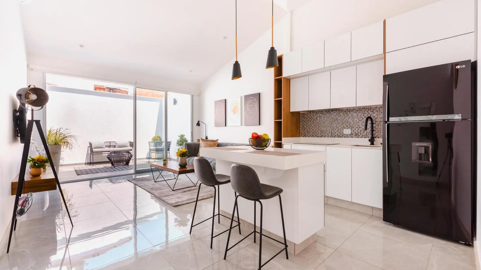 Cal Suites, Aptos Equipados En La Mejor Zona De Granada En Cali - Colombia