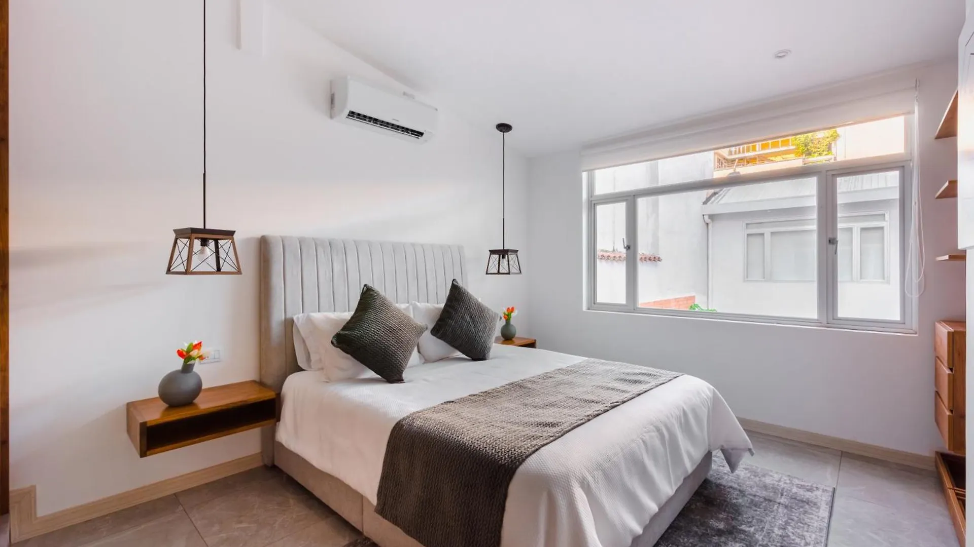 Cal Suites, Aptos Equipados En La Mejor Zona De Granada En Cali - Colombia