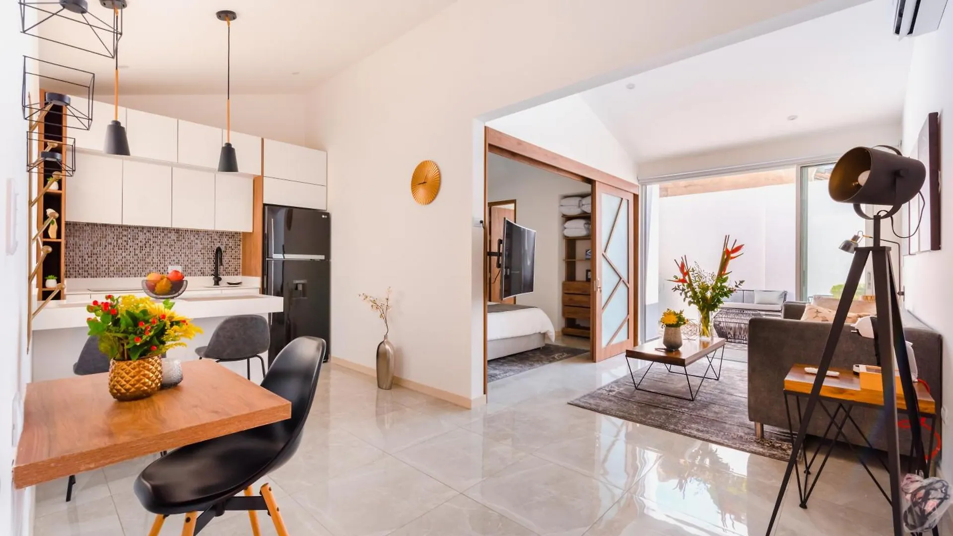 Apartment Cal Suites, Aptos Equipados En La Mejor Zona De Granada En Cali - Colombia
