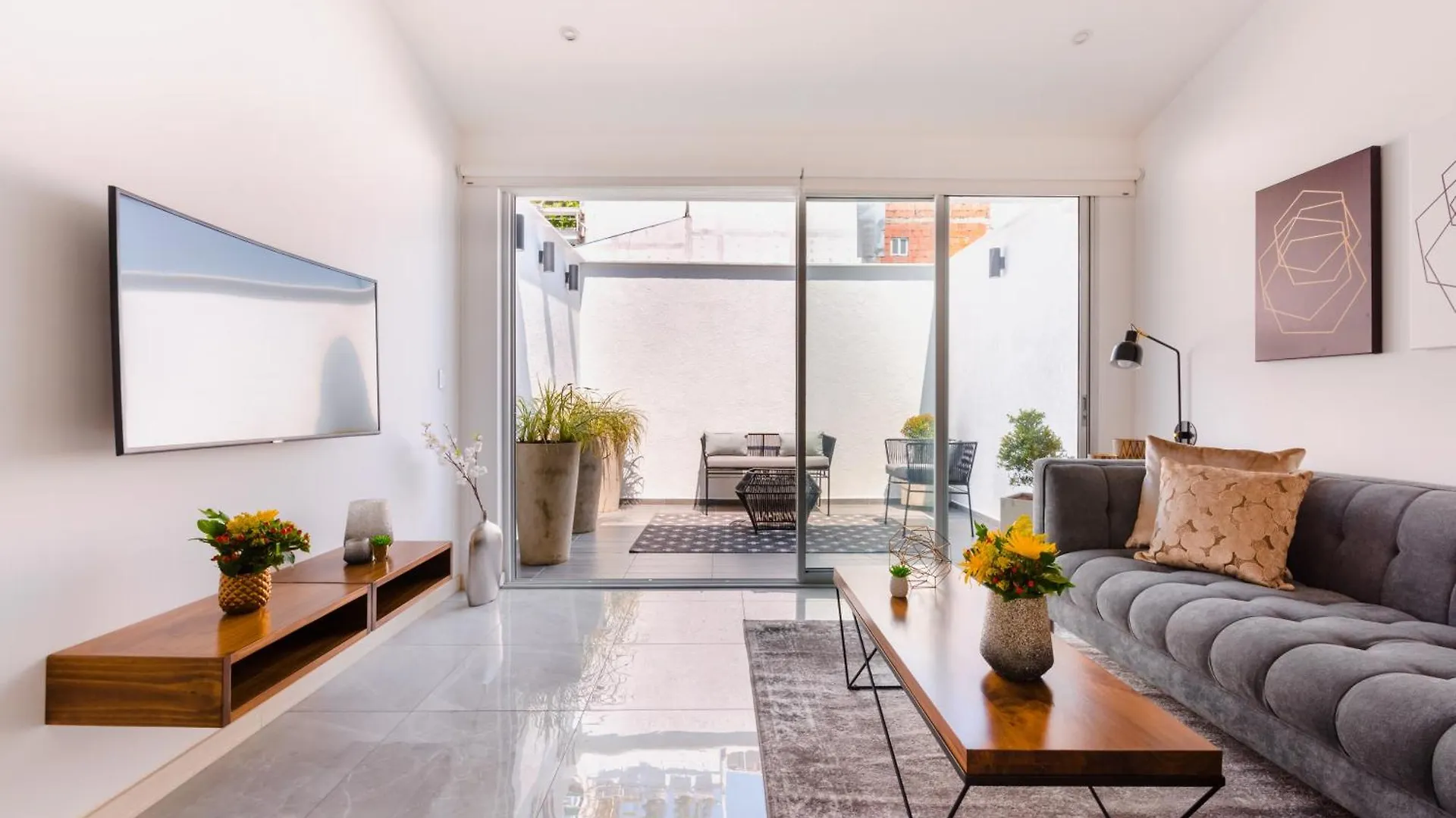 Apartment Cal Suites, Aptos Equipados En La Mejor Zona De Granada En Cali - Colombia